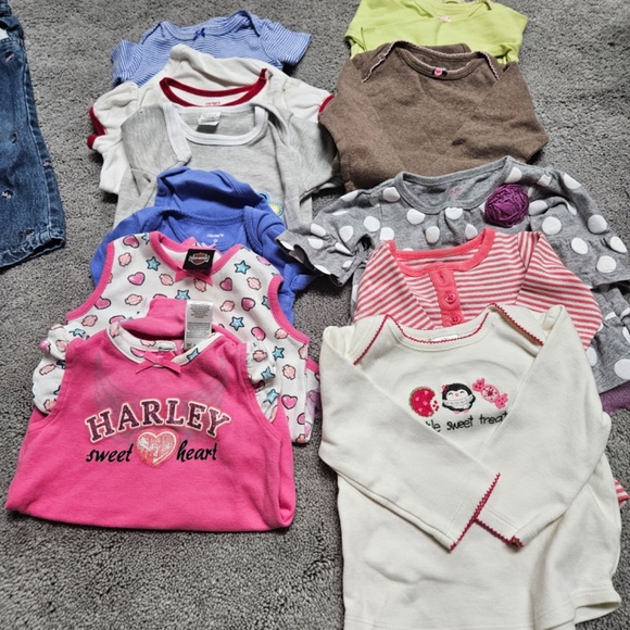 Large Lot 9 - 12 Months Baby Girl Clothes - Various Manufacturers Carters Harley - Picture 8 of 16